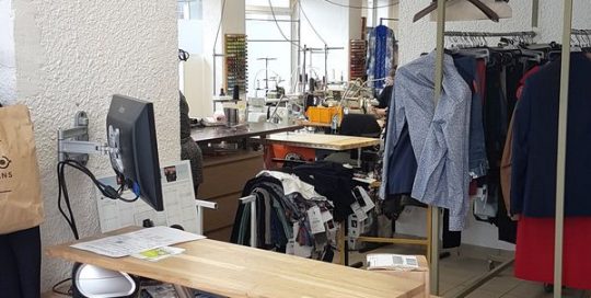 Accueil et atelier Point Retouche 3 Avenue Rhin et Danube 38100 Grenoble